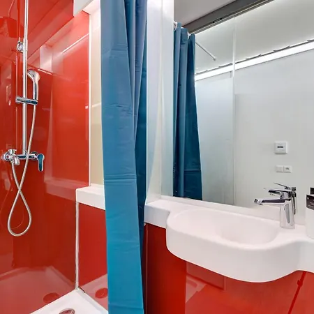 69 - Le Lokup - Wifi - Proche Tram Апартаменты *